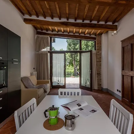 Il Borgo Di Terrensano Apartahotel