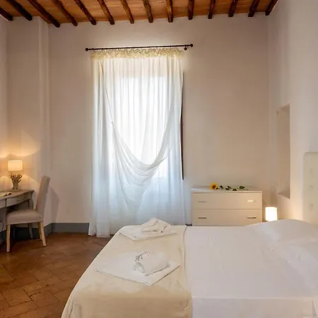 Apartahotel Il Borgo Di Terrensano Siena