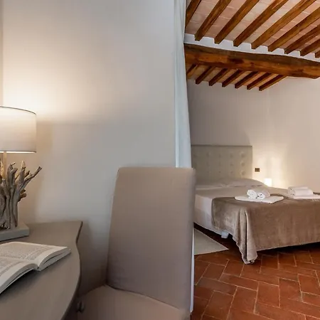 Il Borgo Di Terrensano Lejlighedshotel Siena
