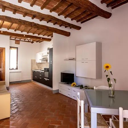 Il Borgo Di Terrensano Lejlighedshotel