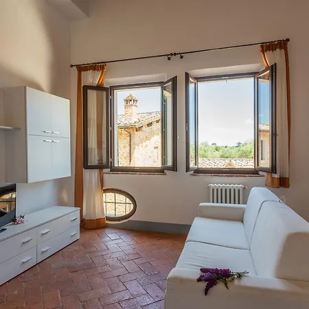 Il Borgo Di Terrensano 5* Sienne