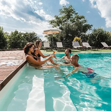 Il Borgo Di Terrensano Lejlighedshotel